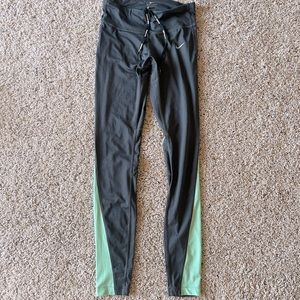 Nike dri-fit leggings